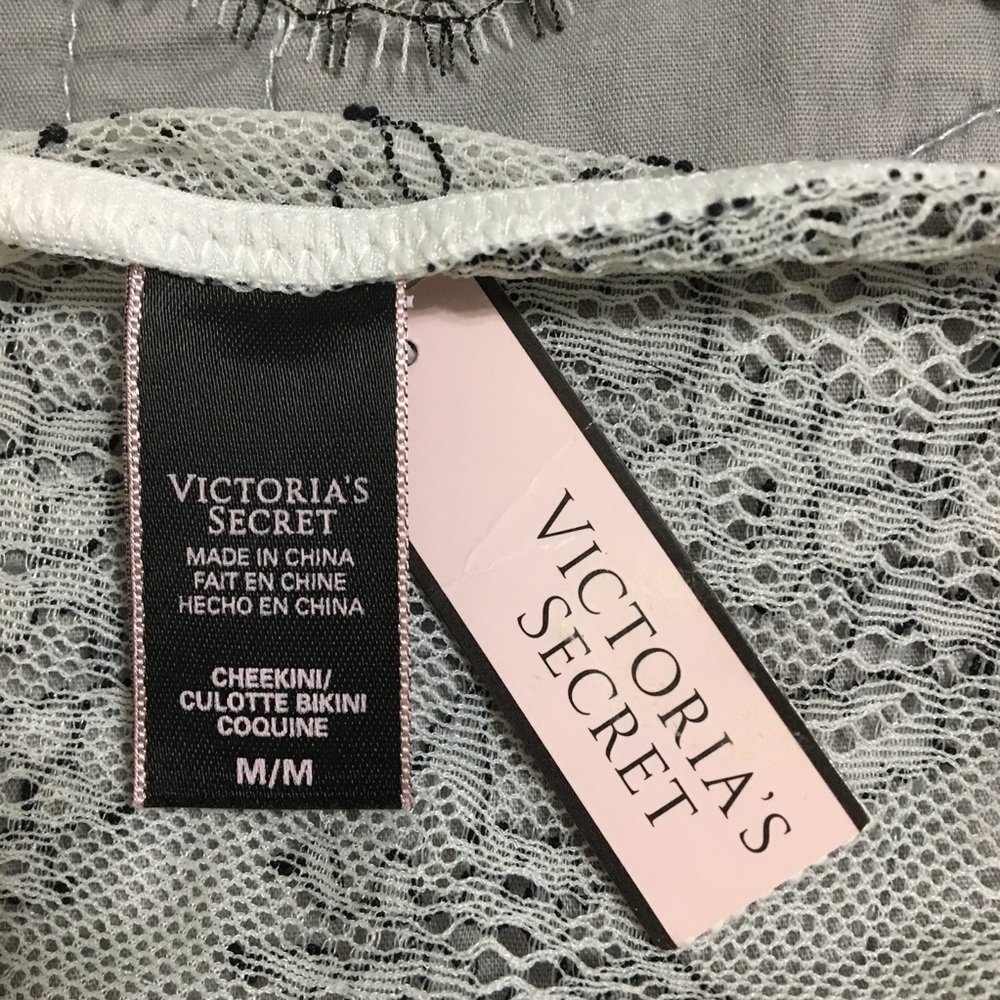 Victoria’s Secret Very Sexy bra and cheekini panty - Picture 6 of 8